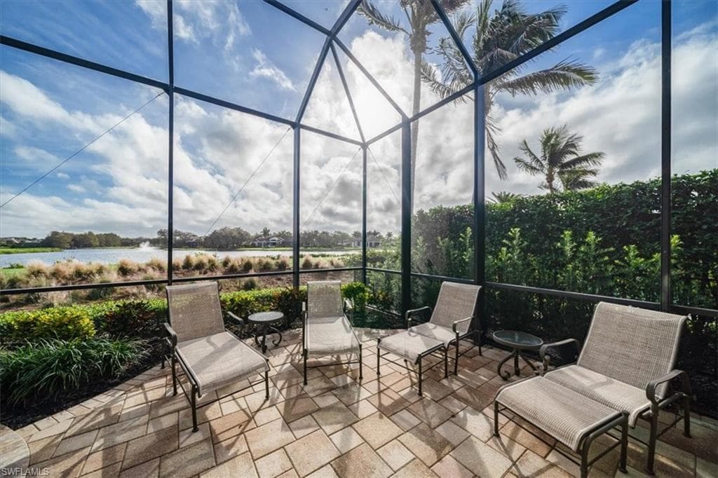 28614 La Caille Dr, Naples, FL 34119-33
