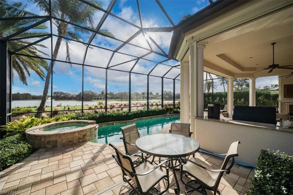 28614 La Caille Dr, Naples, FL 34119-34