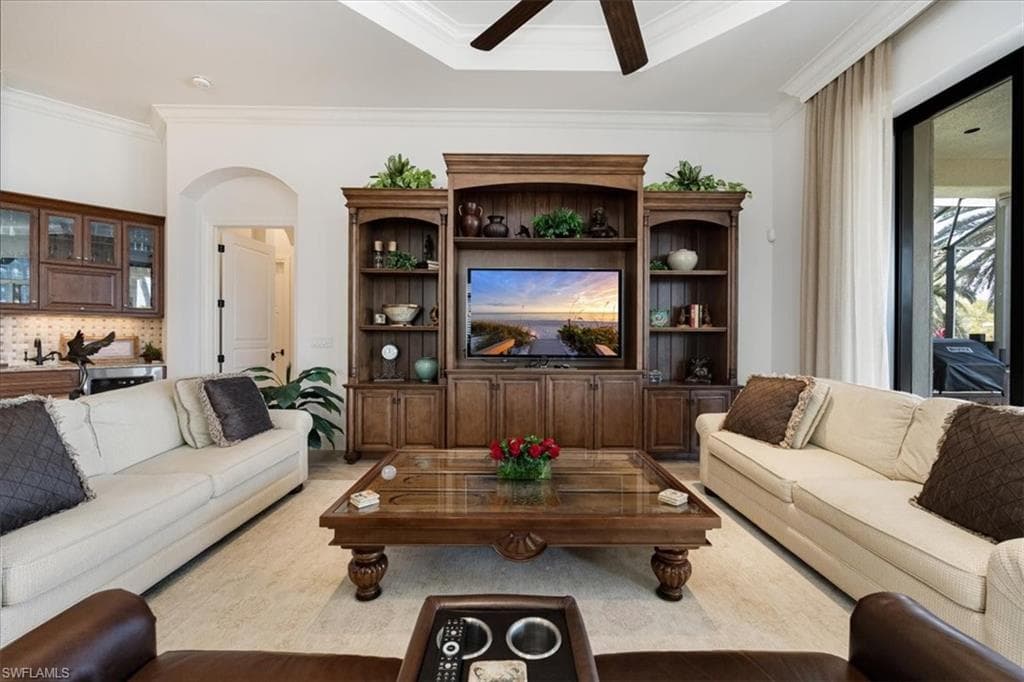 28614 La Caille Dr, Naples, FL 34119-7