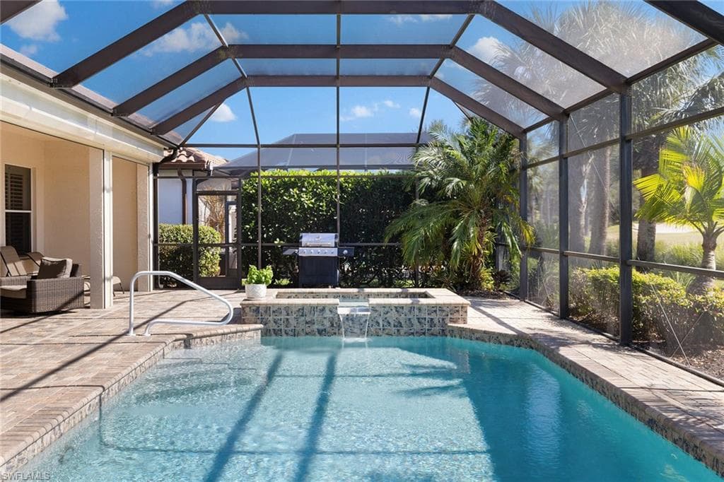 11918 Heather Woods Ct, Naples, FL 34120-46