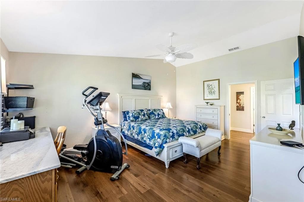 194 Albi Rd 8, Naples, FL 34112-11