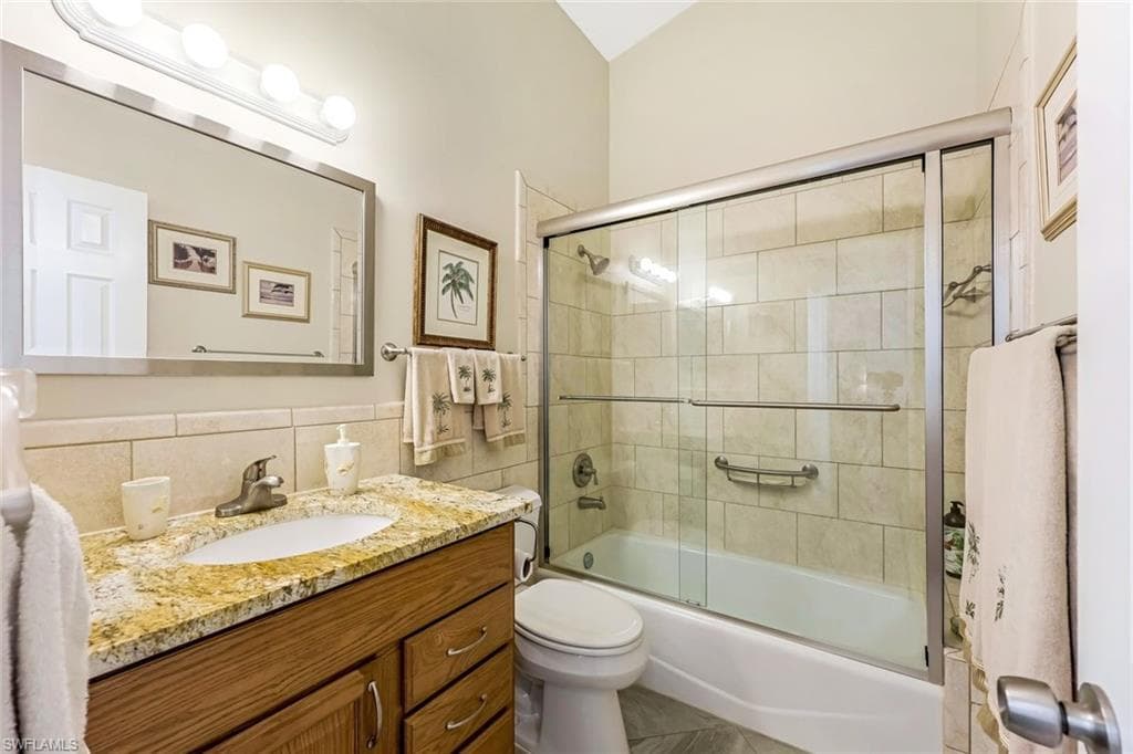 194 Albi Rd 8, Naples, FL 34112-14