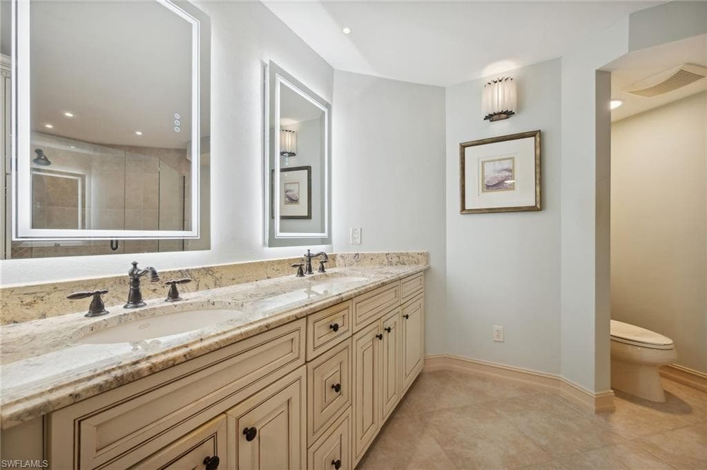 4551 Gulf Shore Blvd N 405, Naples, FL 34103-15