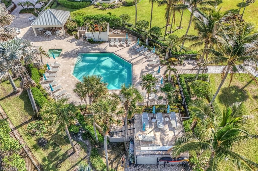 4551 Gulf Shore Blvd N 405, Naples, FL 34103-5