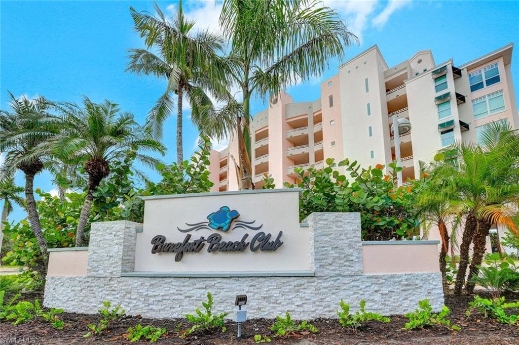 267 Barefoot Beach Blvd X-601, Bonita Springs, FL 34134-29