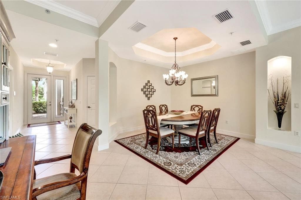 9193 Quartz Ln 102, Naples, FL 34120-9
