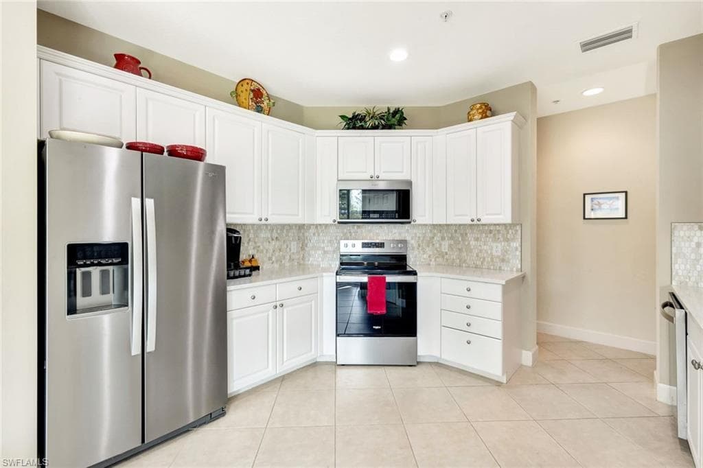 9193 Quartz Ln 102, Naples, FL 34120-11