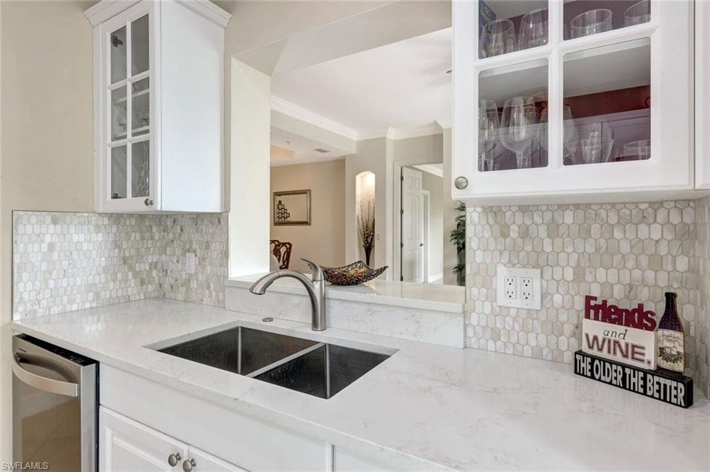 9193 Quartz Ln 102, Naples, FL 34120-13