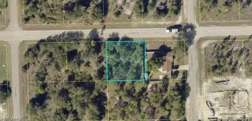1204 10th St, Lehigh Acres, FL 33972-1