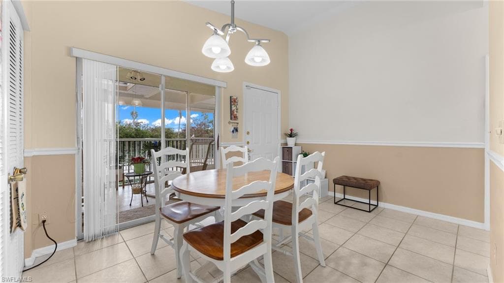 6010 Chardonnay Ln 303, Naples, FL 34119-11