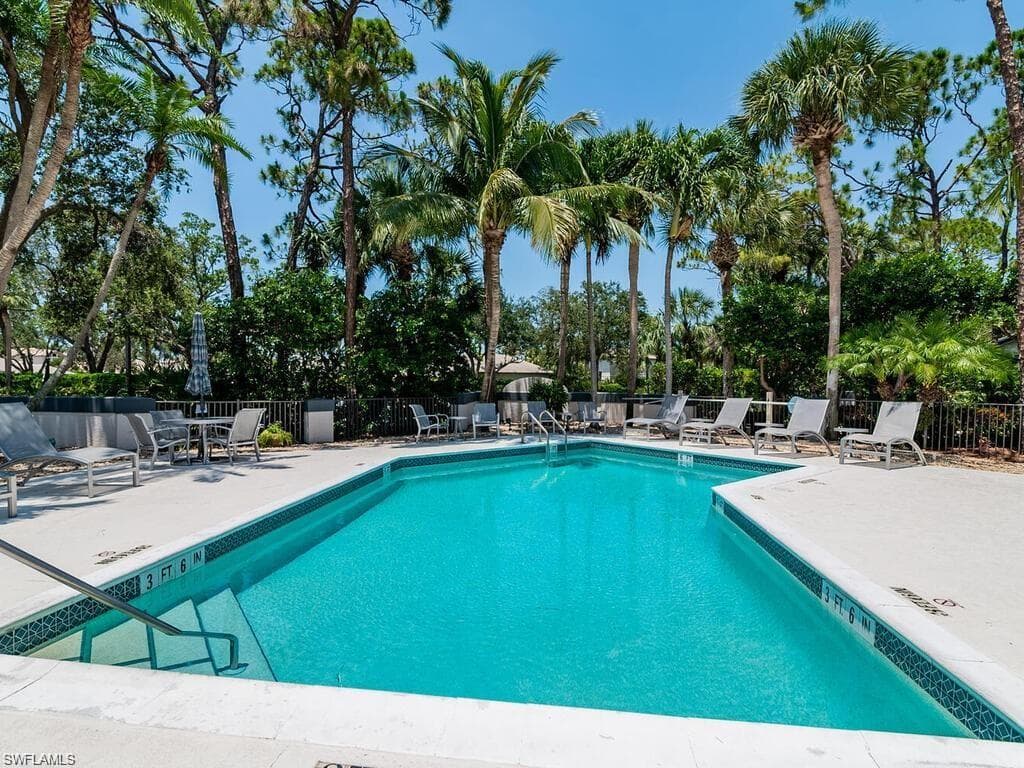 27062 Kindlewood Ln, Bonita Springs, FL 34134-35