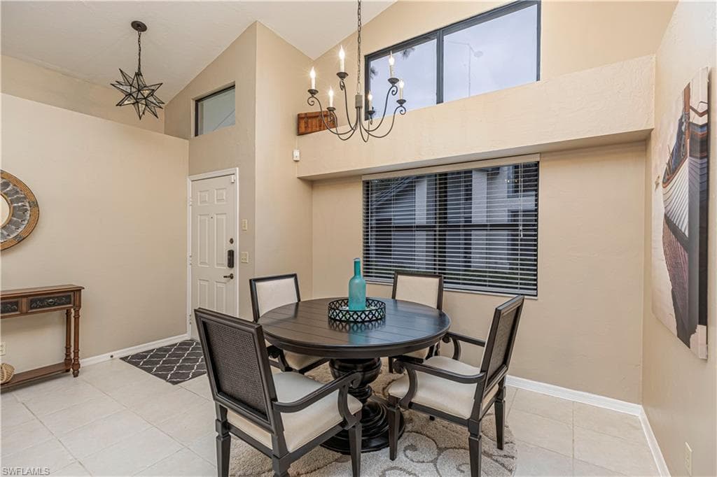27062 Kindlewood Ln, Bonita Springs, FL 34134-7