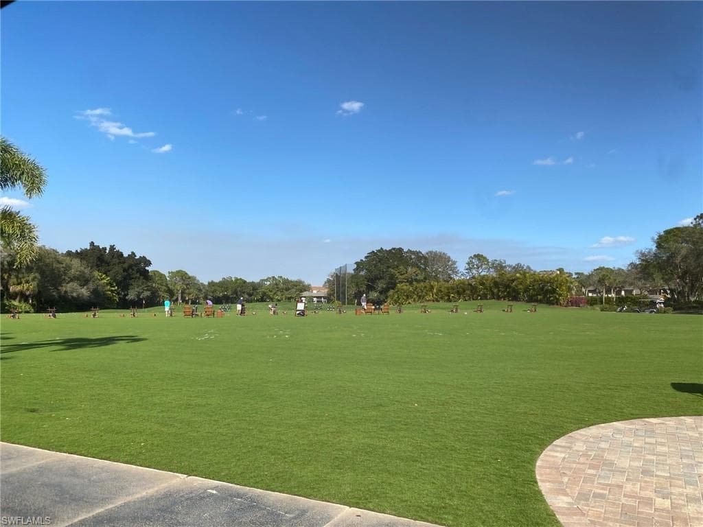 752 Eagle Creek Dr 101, Naples, FL 34113-34