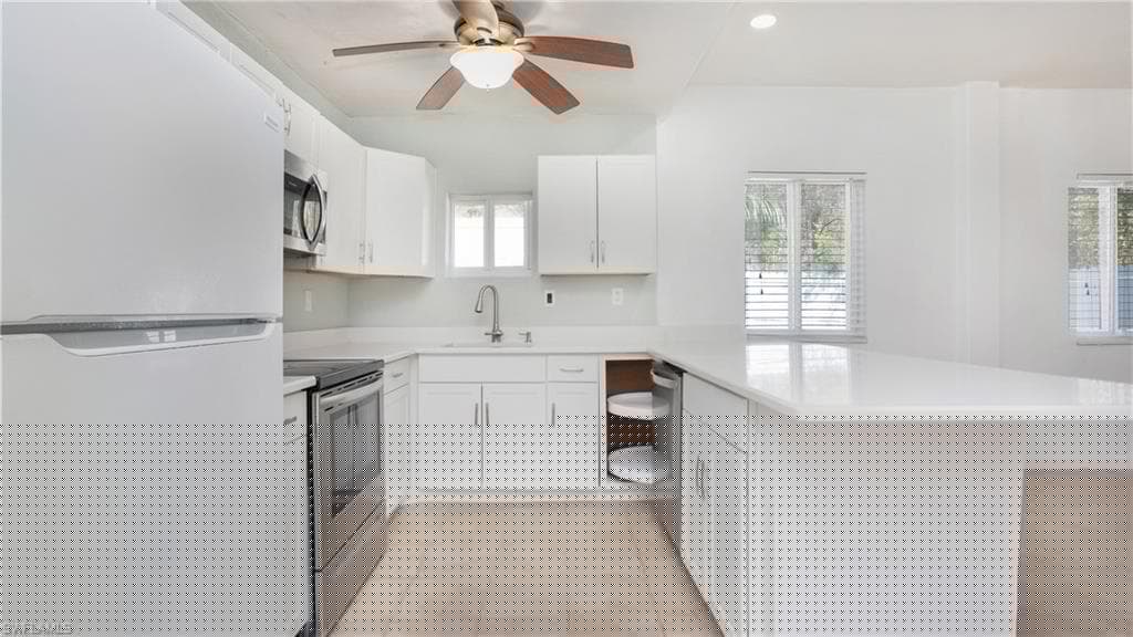 7123 Shannon Blvd, Fort Myers, FL 33908-9