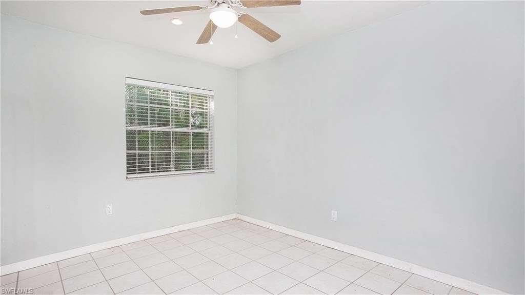 7123 Shannon Blvd, Fort Myers, FL 33908-21