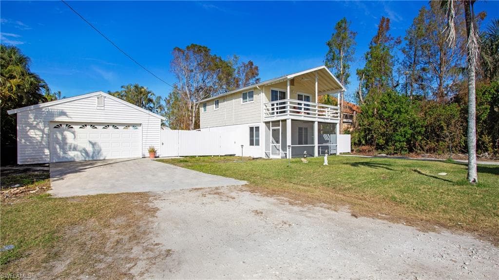 7123 Shannon Blvd, Fort Myers, FL 33908-33