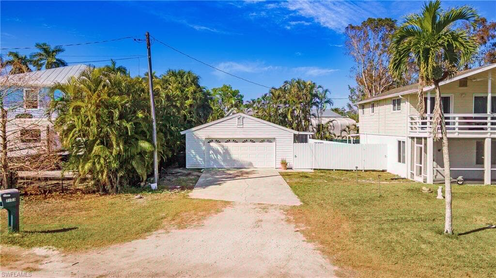 7123 Shannon Blvd, Fort Myers, FL 33908-38