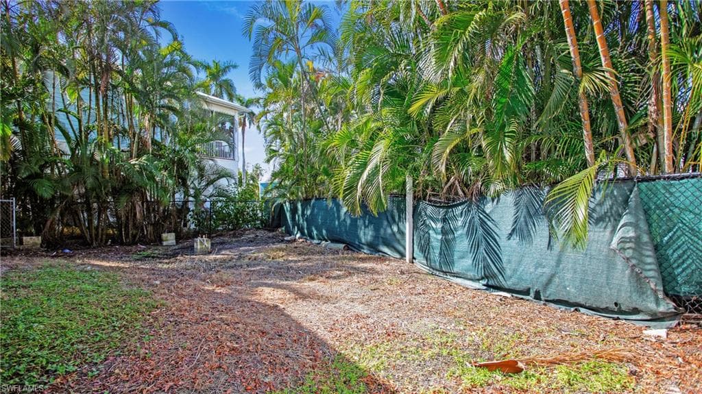 7123 Shannon Blvd, Fort Myers, FL 33908-39