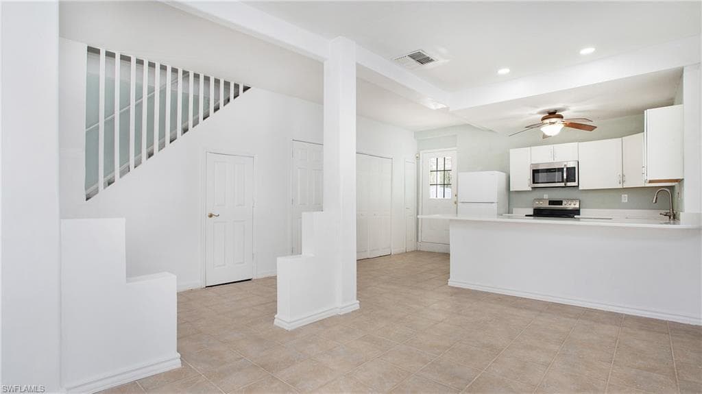 7123 Shannon Blvd, Fort Myers, FL 33908-6