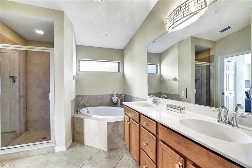 10020 Siesta Bay Dr 9026, Naples, FL 34120-8