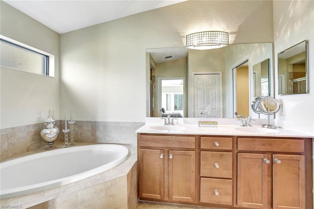 10020 Siesta Bay Dr 9026, Naples, FL 34120-9