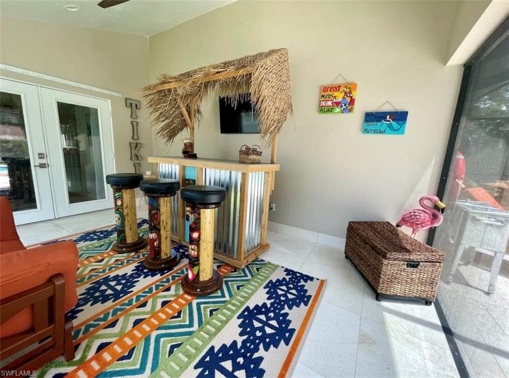 648 100th Ave N, Naples, FL 34108-19