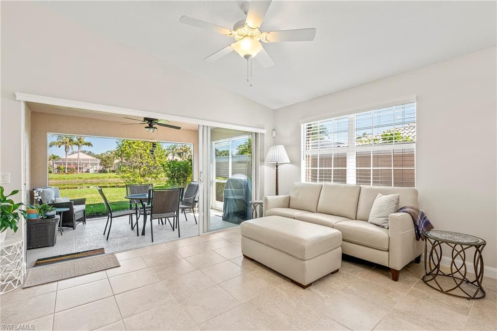 28199 Islet Trl, Bonita Springs, FL 34135-15