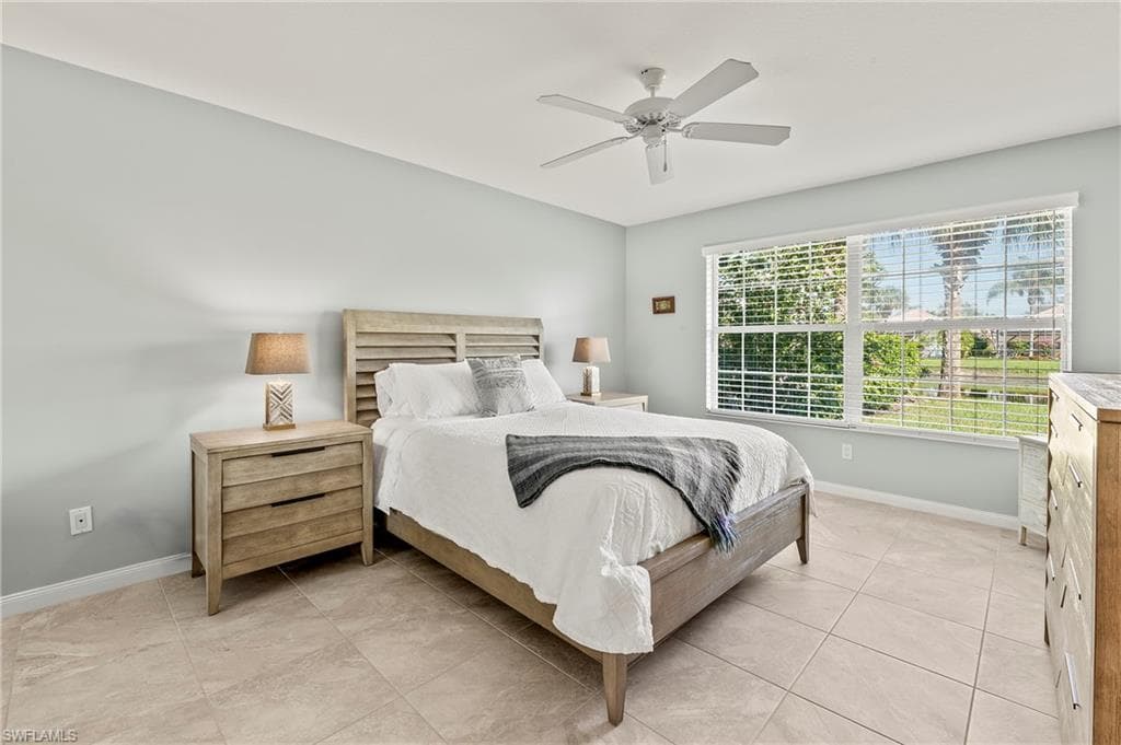 28199 Islet Trl, Bonita Springs, FL 34135-20