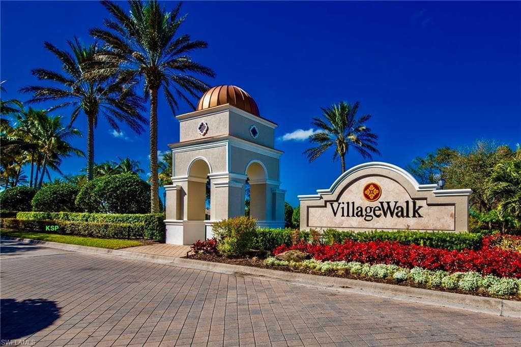 28199 Islet Trl, Bonita Springs, FL 34135-28