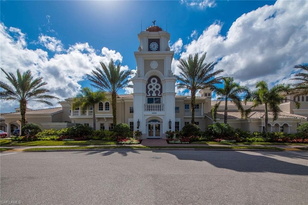 28199 Islet Trl, Bonita Springs, FL 34135-30