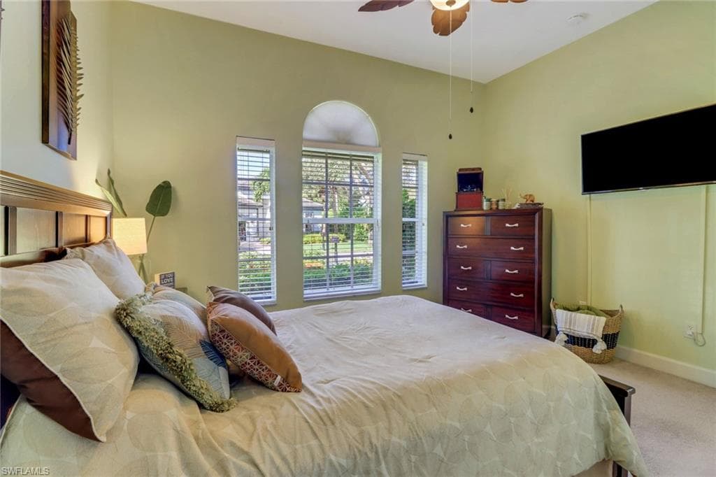 23605 Via Carino Ln, Bonita Springs, FL 34135-19