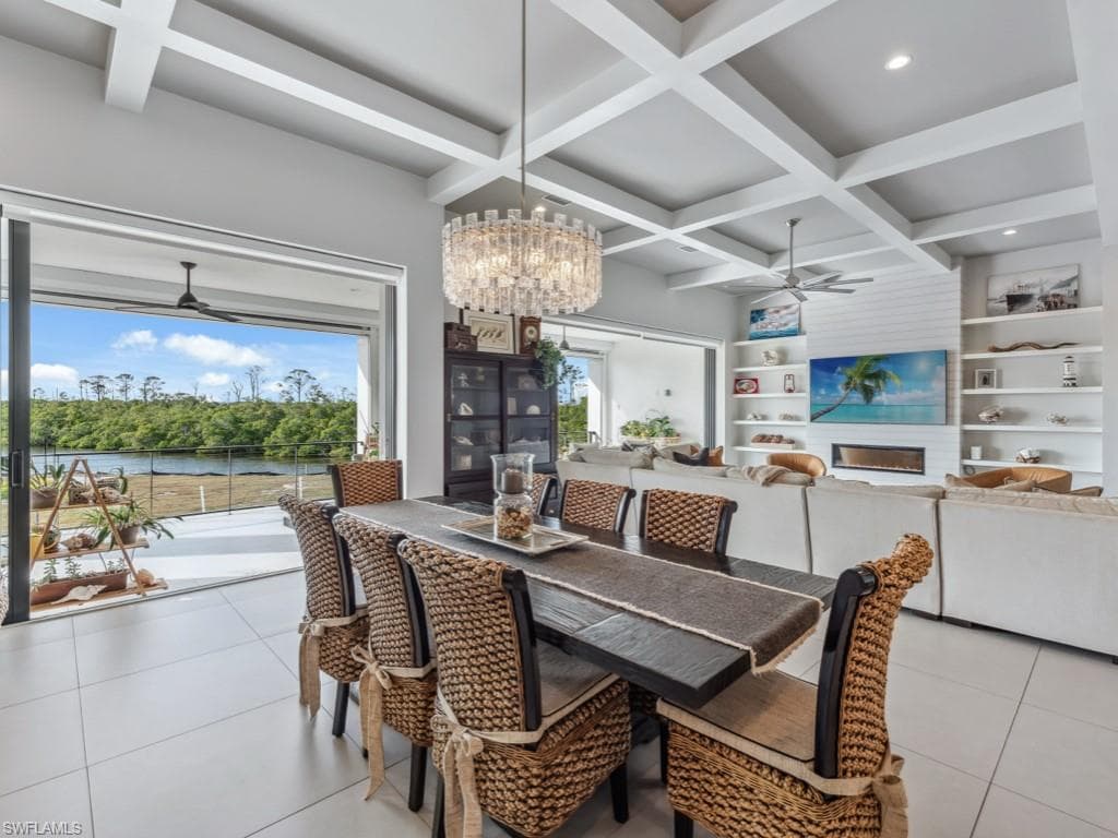 1100 Rainbow Dr, Naples, FL 34104-16