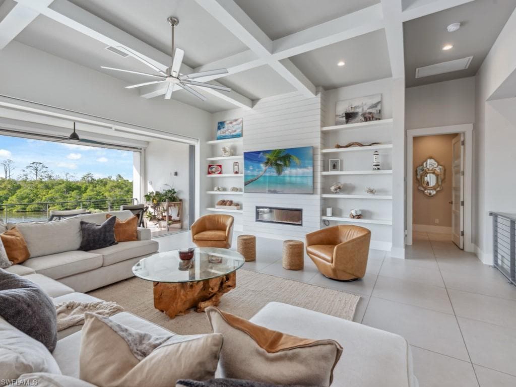 1100 Rainbow Dr, Naples, FL 34104-23
