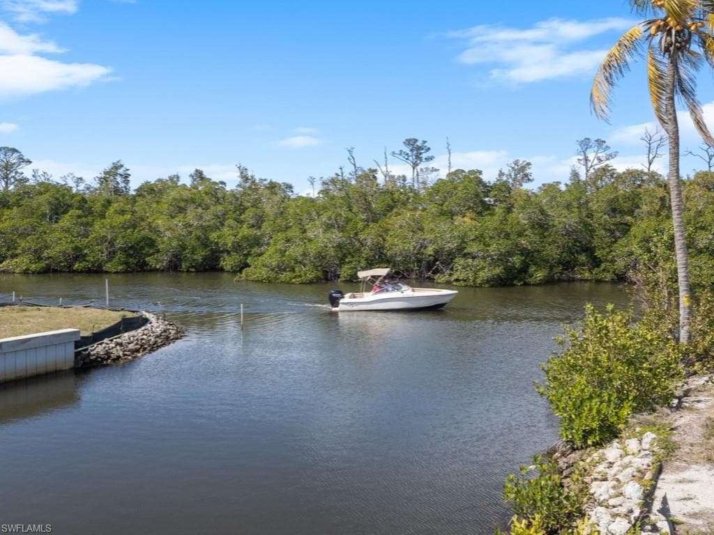 1100 Rainbow Dr, Naples, FL 34104-50
