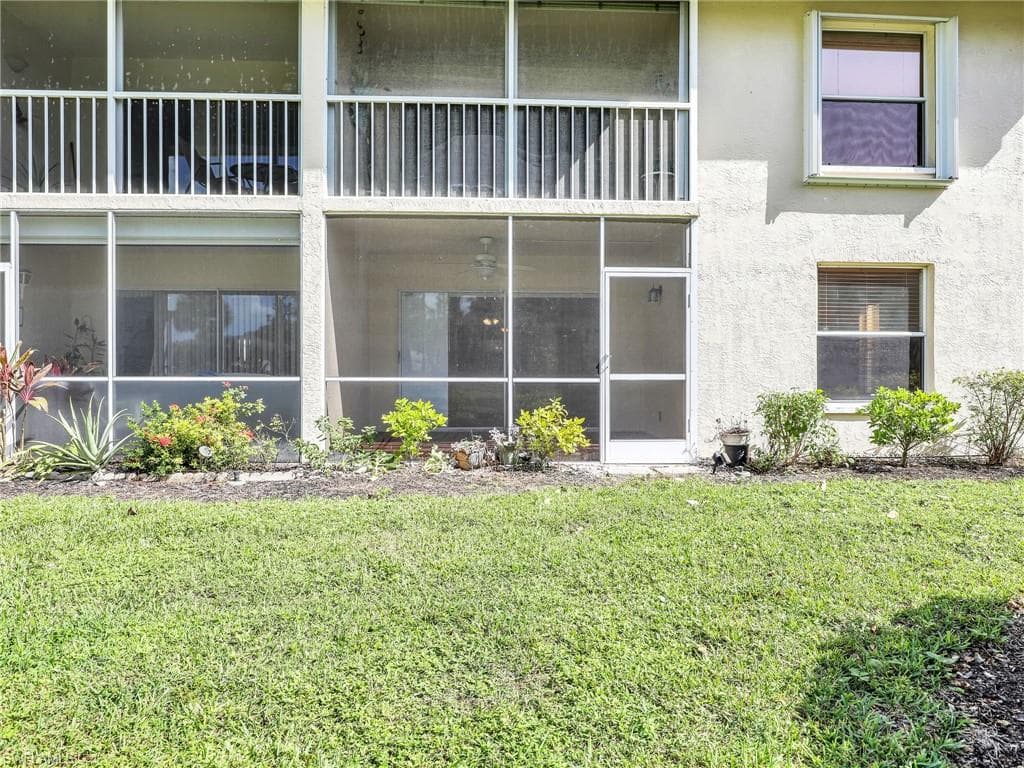 744 Landover Cir 101, Naples, FL 34104-21