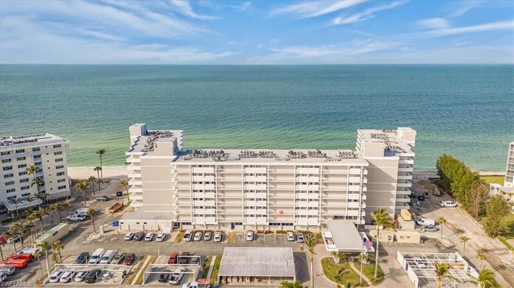 3443 Gulf Shore Blvd N 810, Naples, FL 34103-1