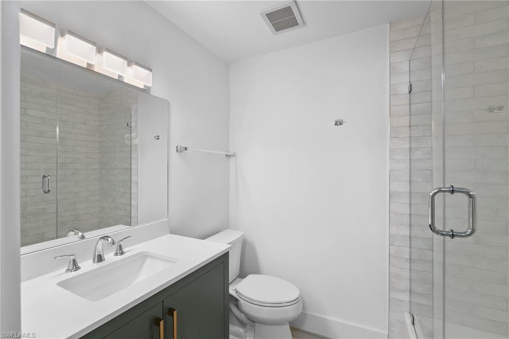 1363 Chesapeake Ave B-2, Naples, FL 34102-9