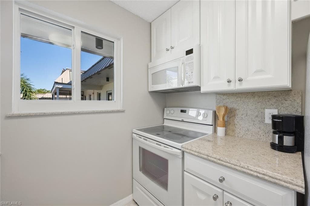 766 Central Ave 313, Naples, FL 34102-12