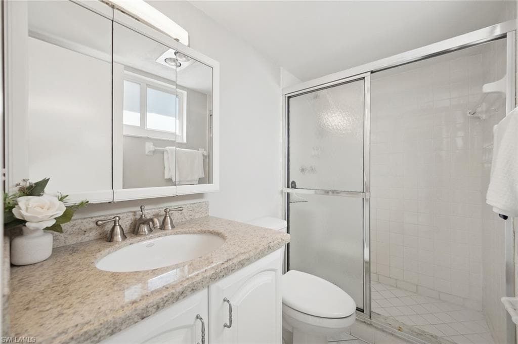 766 Central Ave 313, Naples, FL 34102-15