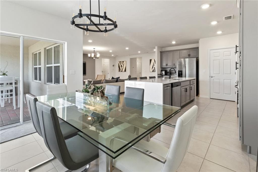 204 25th Ave, Cape Coral, FL 33991-15