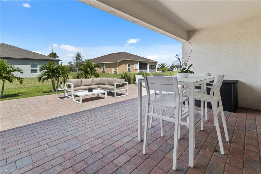204 25th Ave, Cape Coral, FL 33991-31
