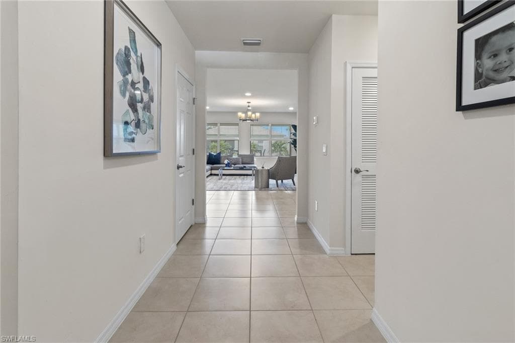 204 25th Ave, Cape Coral, FL 33991-5