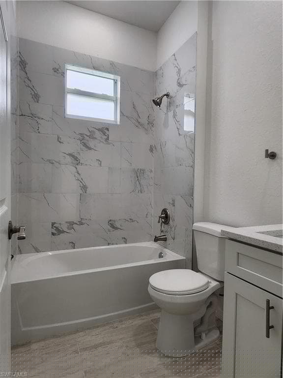 4116 5th St SW, Lehigh Acres, FL 33976-5