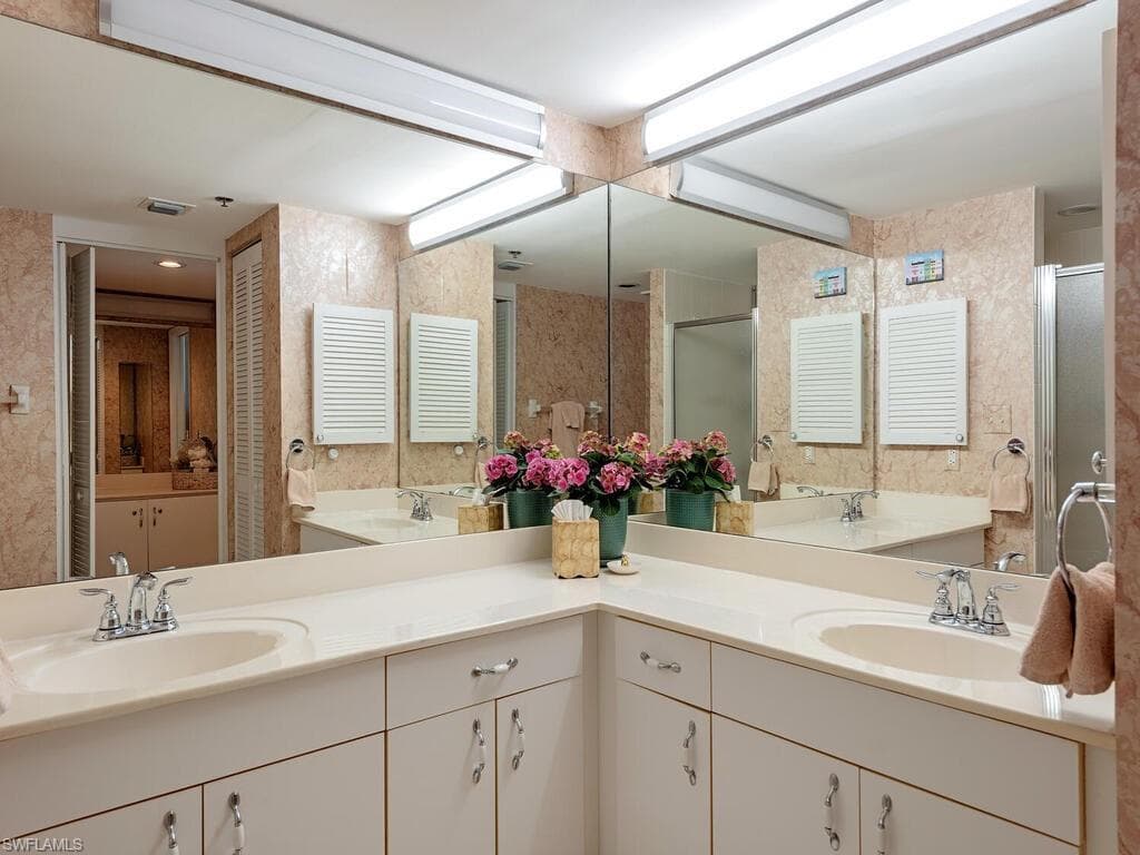 6361 Pelican Bay Blvd 503, Naples, FL 34108-9