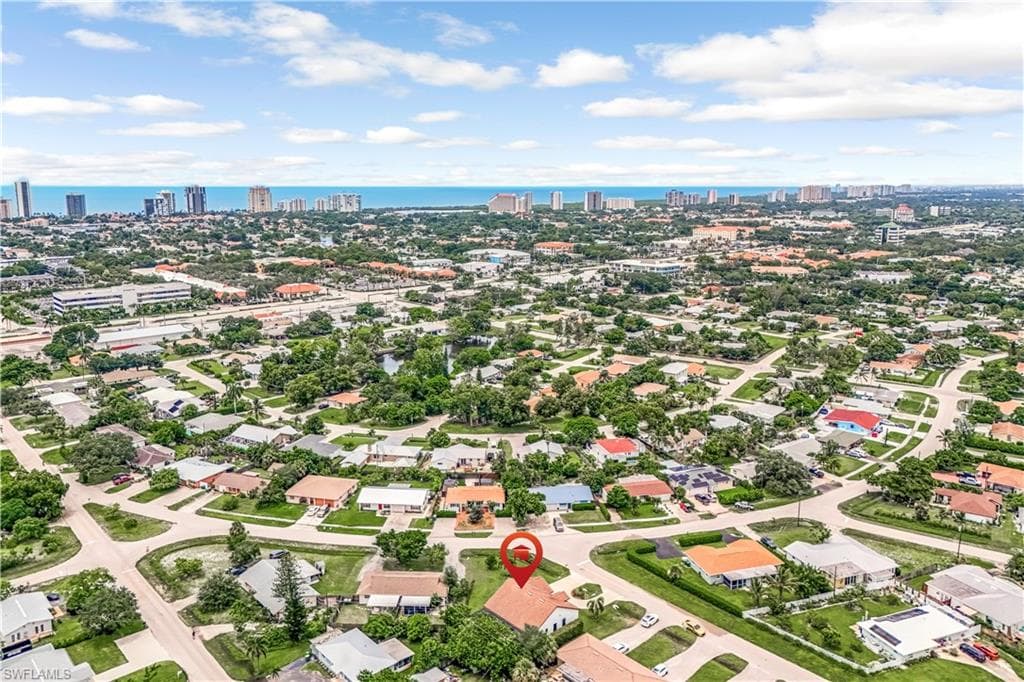 1140 Jeronimo Dr, Naples, FL 34103-28