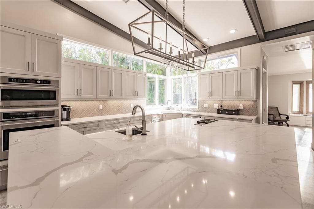 7232 Heaven Ln, Fort Myers, FL 33908-5