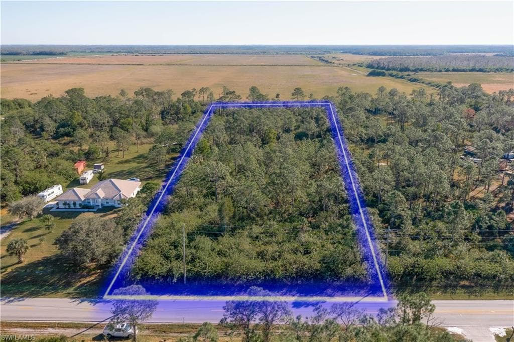 Desoto Blvd, Naples, FL 34120-1