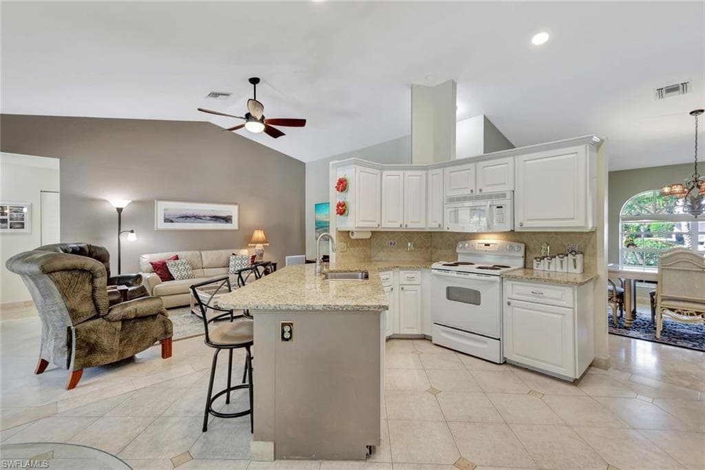 630 Saint Andrews Blvd, Naples, FL 34113-12