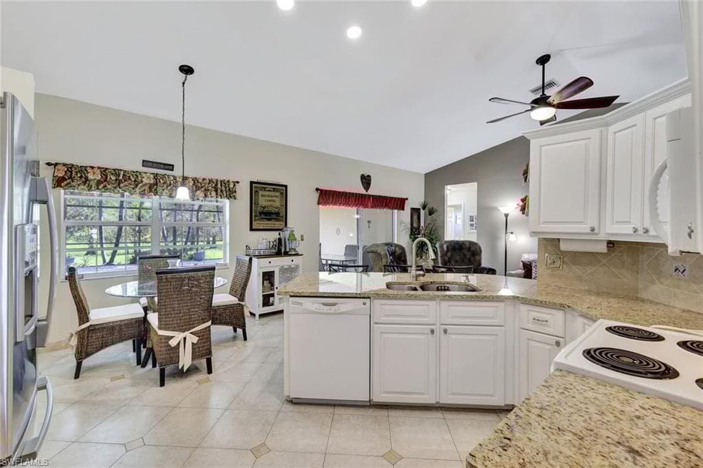 630 Saint Andrews Blvd, Naples, FL 34113-13