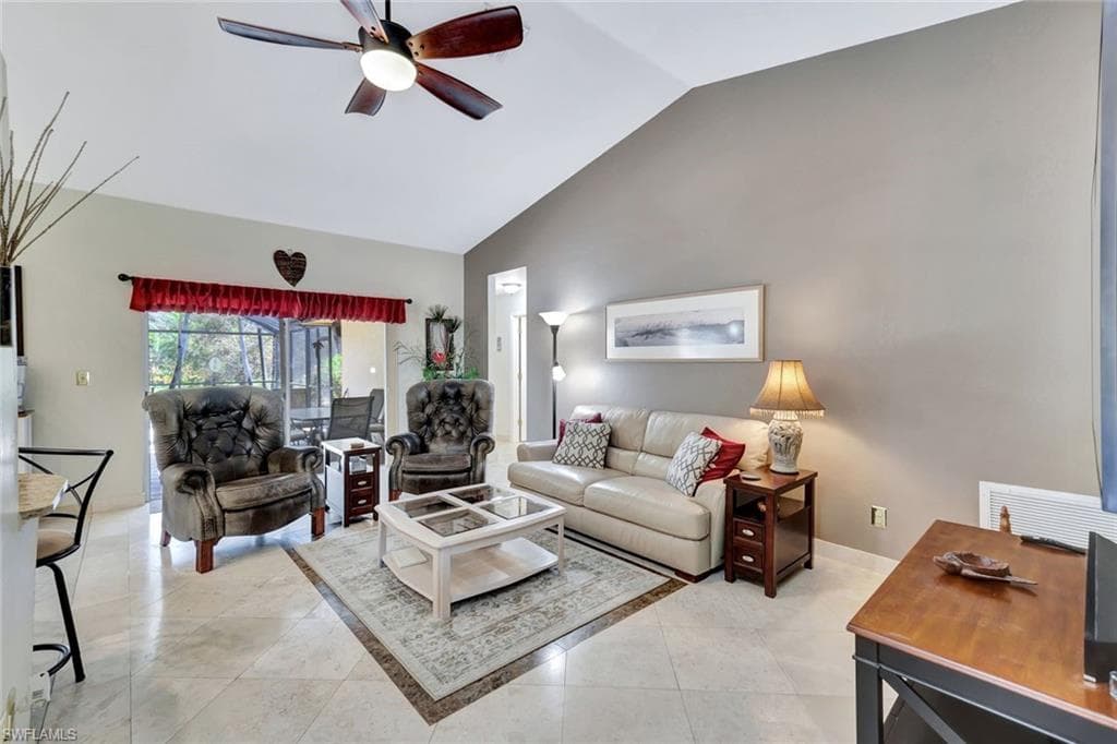 630 Saint Andrews Blvd, Naples, FL 34113-6